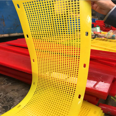 Pantalla de poliuretano para voltear con agujeros de 4 mm, grosor de 7 mm para materiales pegajosos